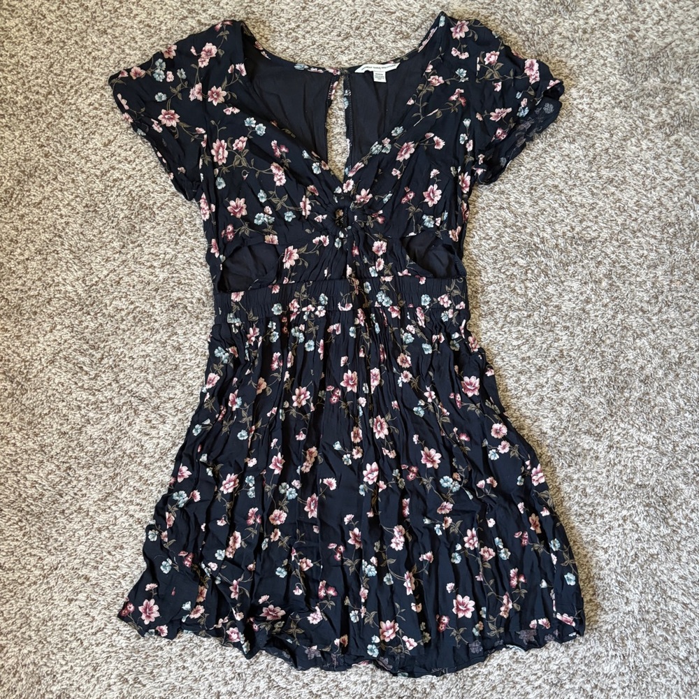 American Eagle Floral Cut-Out Dress